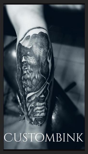 Hades tatuaje realizado por B-Ink Tattoo
